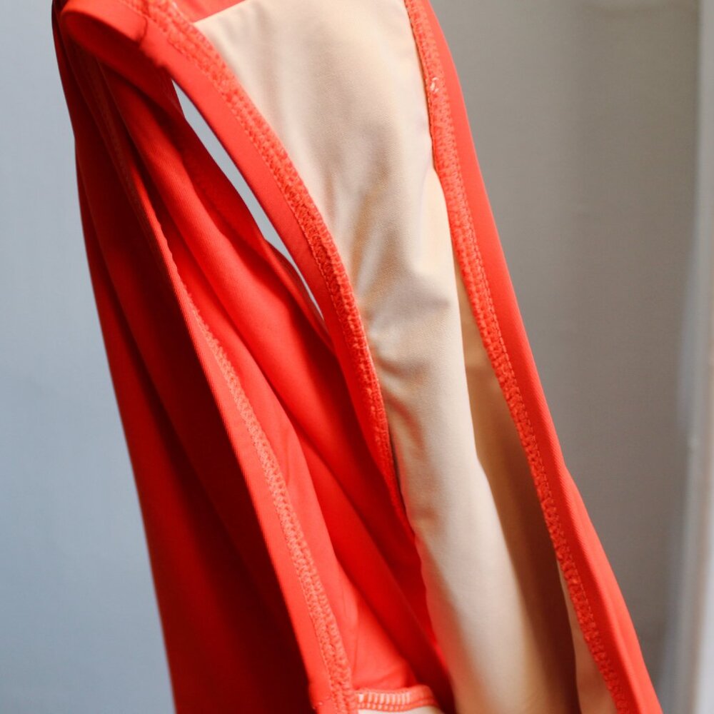 La Blanca Island Goddess Cross Back Mio One Piece Swimsuit Paprika Orange sz 14 - Picture 5 of 5